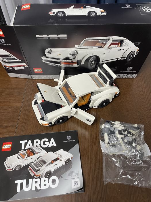 Lego Porsche 10295