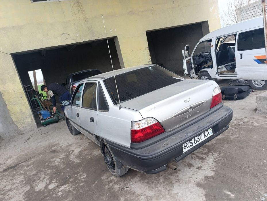 Neksiya 1.5 luks bez lansaner 2003 yil mator hadavoy zor godravlika