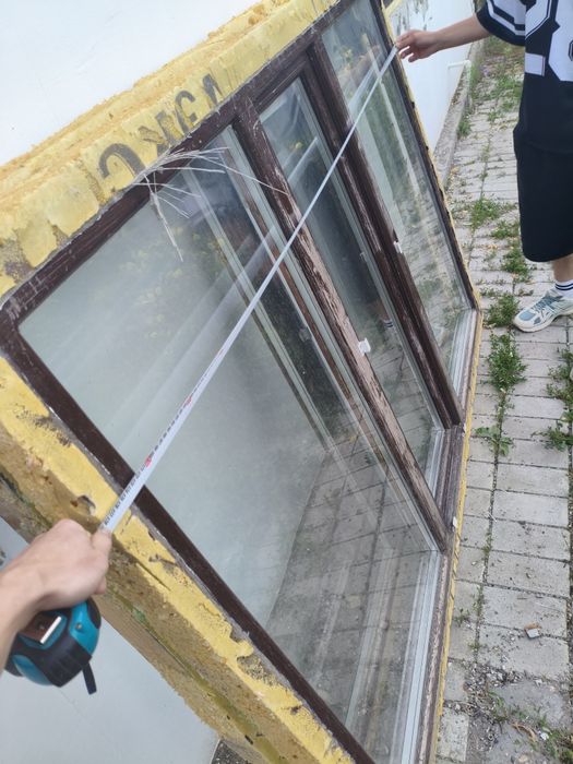 Продам окна бу деревянные 5шт