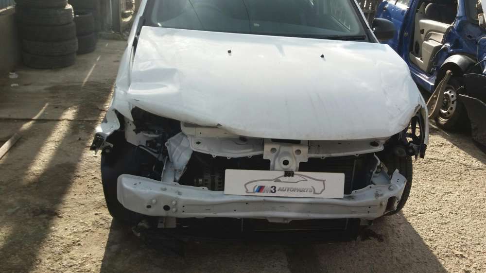 Dacia sandero 2016 1,2 16 V 15.000 km dezmembrez piese dezmembrari