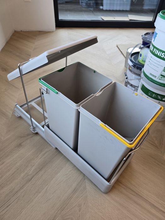 Кош за вграждане Pelikan, 14+14L, сиво