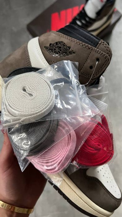 Air Jordan 1 Retro High Travis Scott  SUEDE п