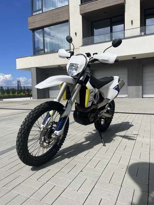 Мотоциклет Husqvarna 701 Enduro