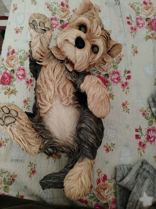 Statuie cățel Yorkshire 40cm.