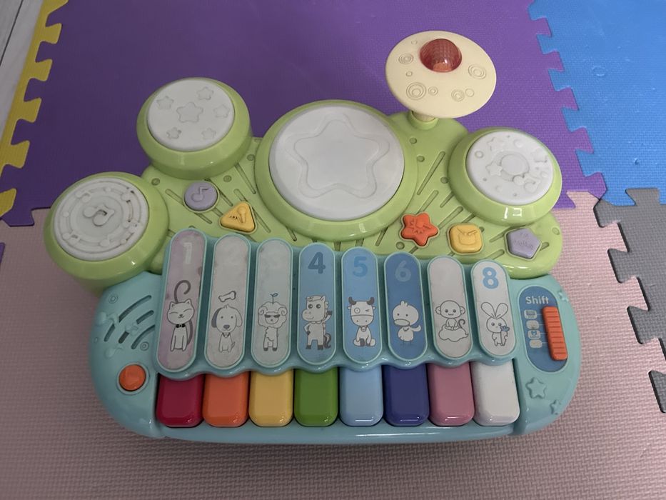 Pian cu sunete si muzica pentru copii