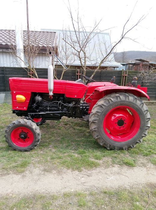 Tractor 550 UTB Romania