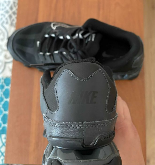 Продавам: Nike Reax 8 TR