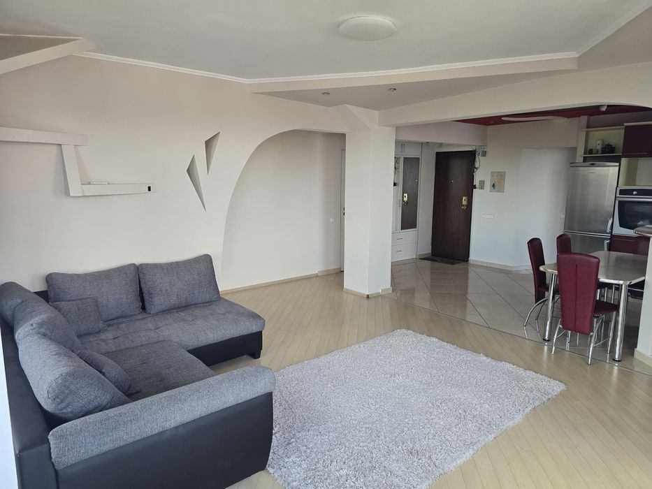Apartament 3 camere de vanzare in zona Nufarul  / Lotus