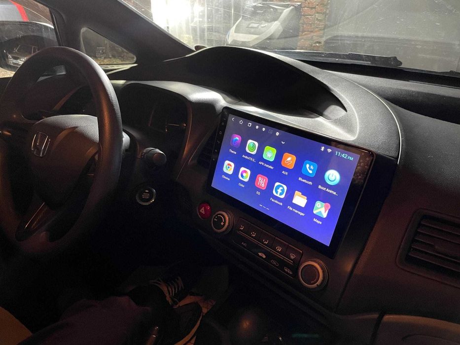 Navigatie android Honda Civic rama inclusa Waze YouTube GPS USB