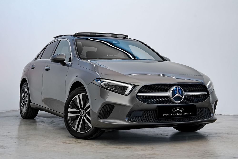 Mercedes-Benz A 250 Mercedes A250 Plug-in-Hybrid//Impecabila