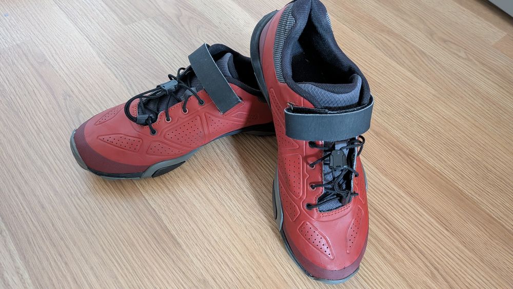 Pantofi ciclism Shimano MT500 42