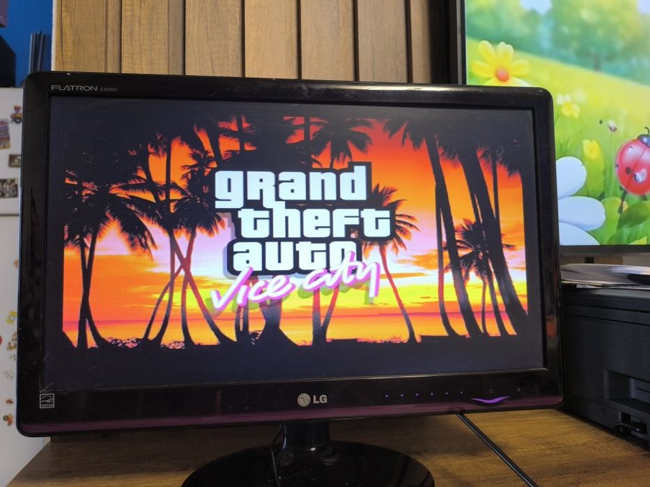 Monitor Lg l2250v 21.5 inch
