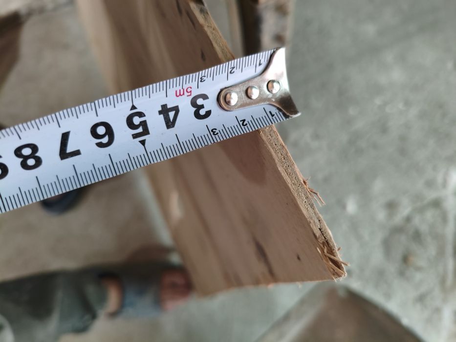 Продам фанеру . 1.68*76См . 5 мм
