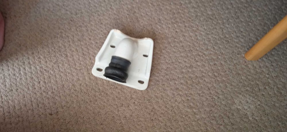 Переходник/площадка для унитаз-бочек