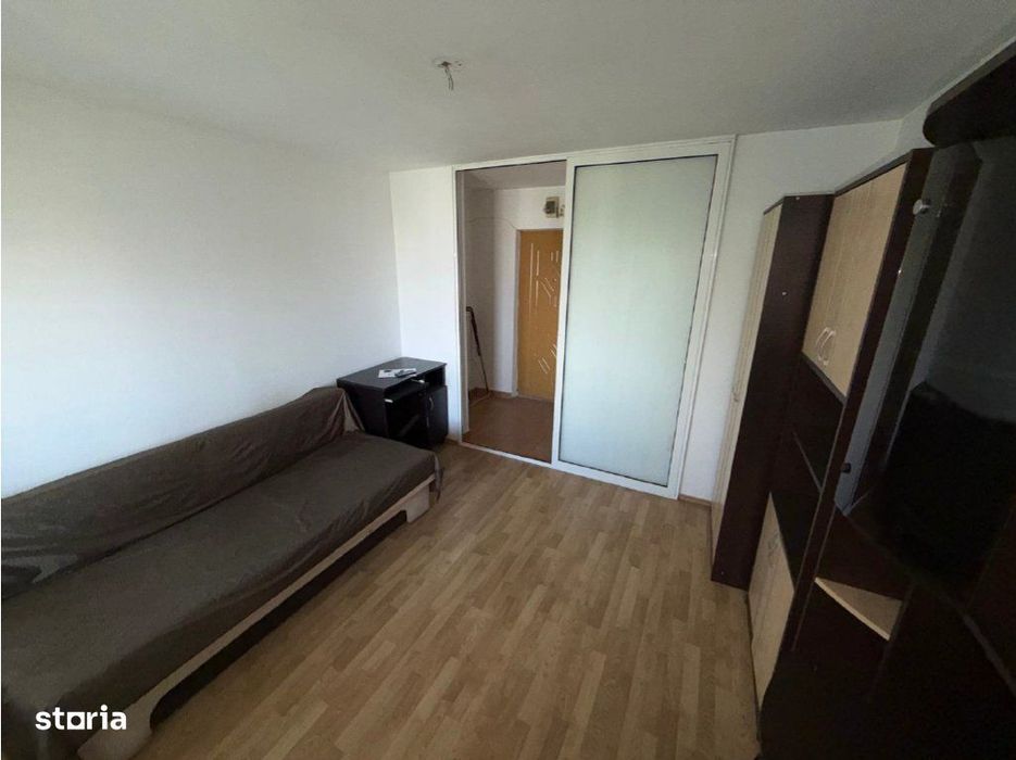 Focsani - str. Echitatii, Garsoniera 20 mp - etaj 4/4
