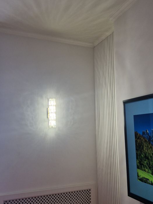 Продам настенную бра