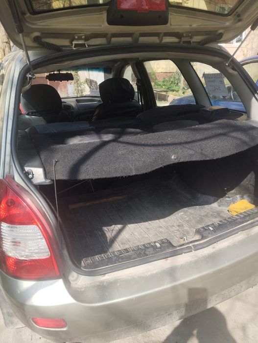 Срочно Продам калина 1 2012г117универсал