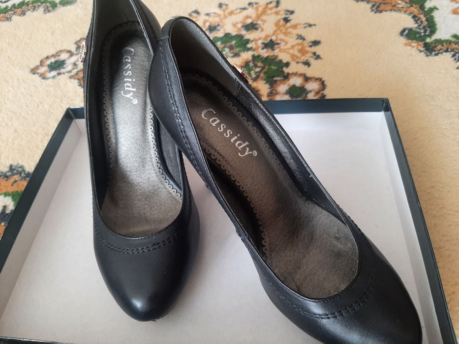 Женские туфли недорого