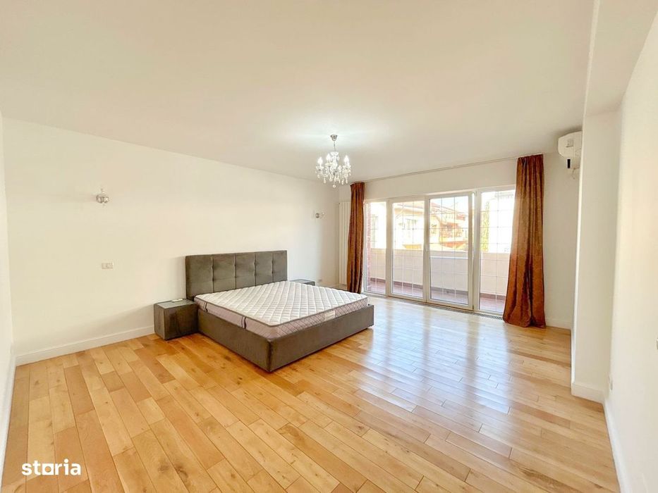 Villas for Rent I London Residence Pipera | 5 Bedrooms | Tennis Court