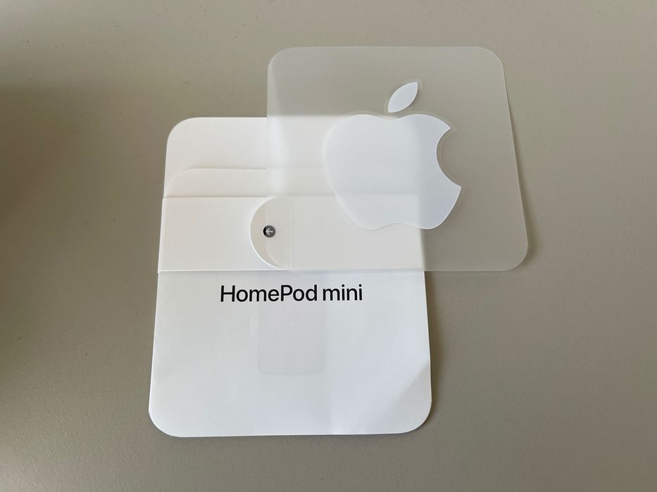 Vând Apple HomePod mini, negru.