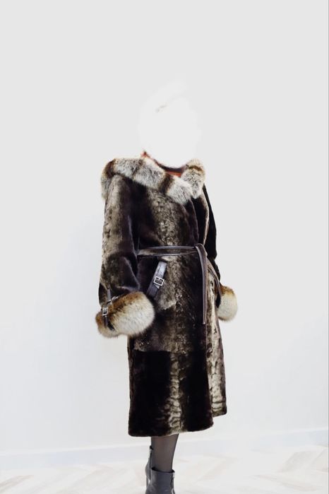 Шубка длинная теплая