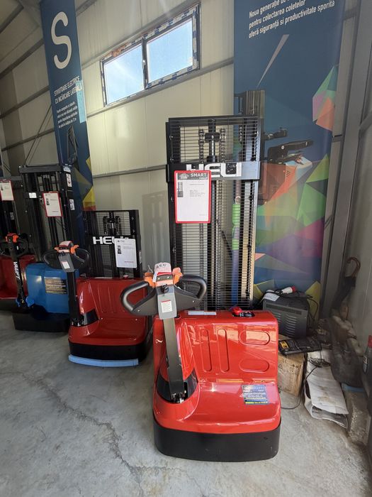 Transpaleta electrica cu catarg