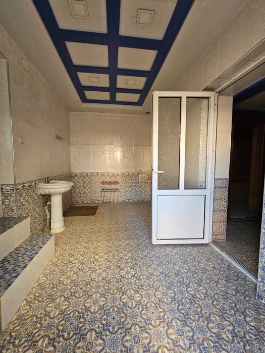 Srochno sdayotsya dom ( hovli ) or: Nayman