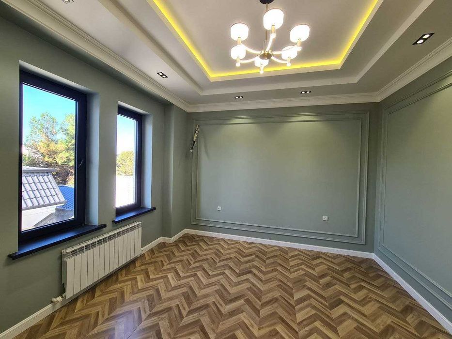 Евродом на Циолковского с бассейном и сауной