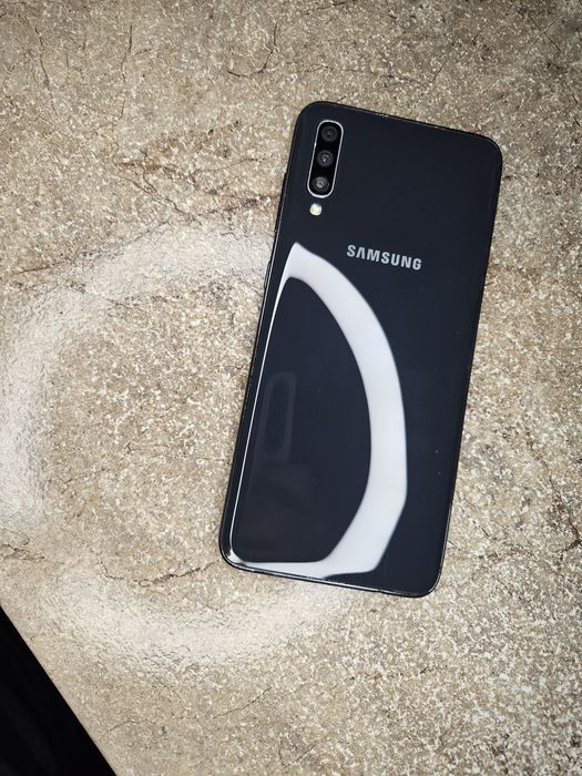 Samsung A 70 6/128 GB__