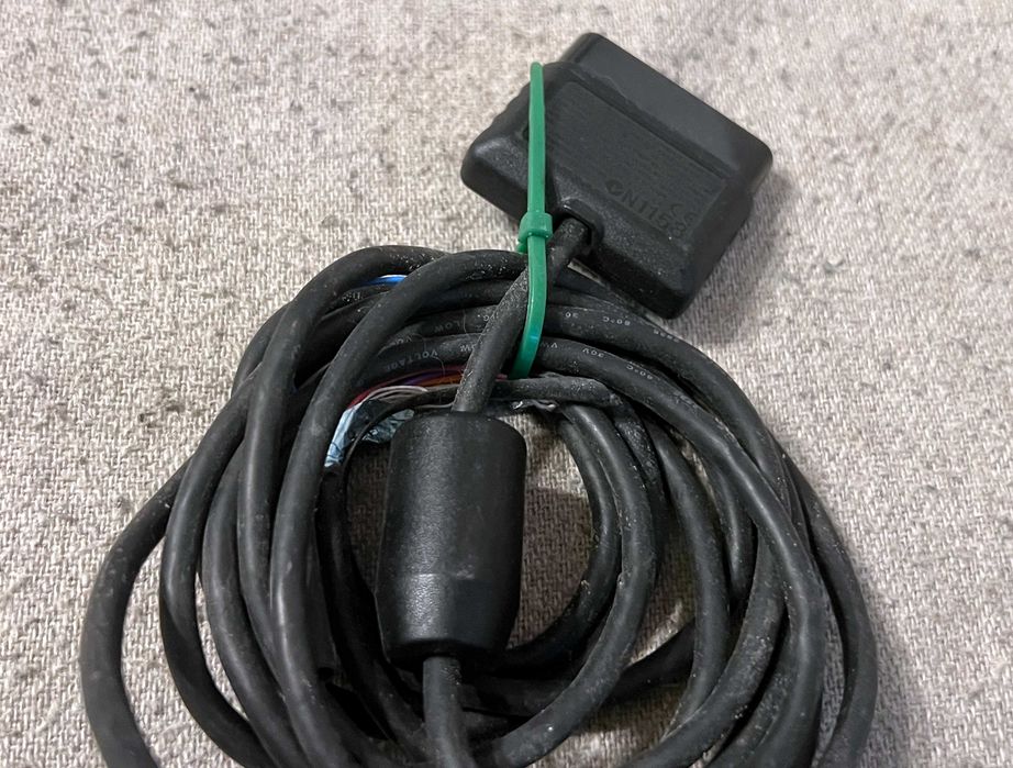 Controller Sony PlayStation DualShock SCPH 10010 cablu defect