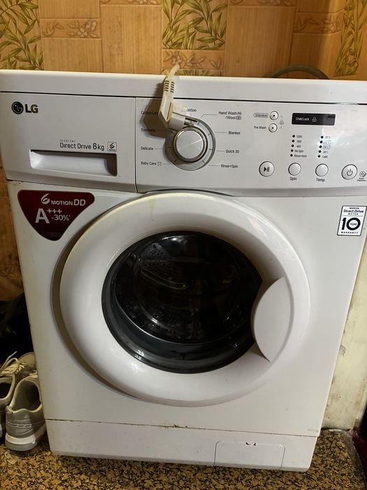 Пералня LG FH2C3TD