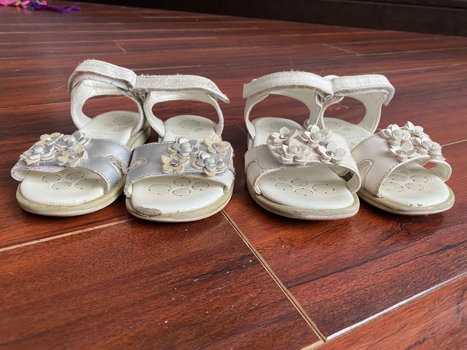 Сандали 25 размер для девочки,для двойняшек