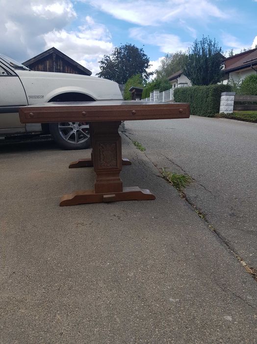 Măsuță cafea lemn masiv sculptat