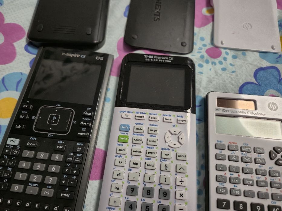 Calculator HP si Texas Instruments