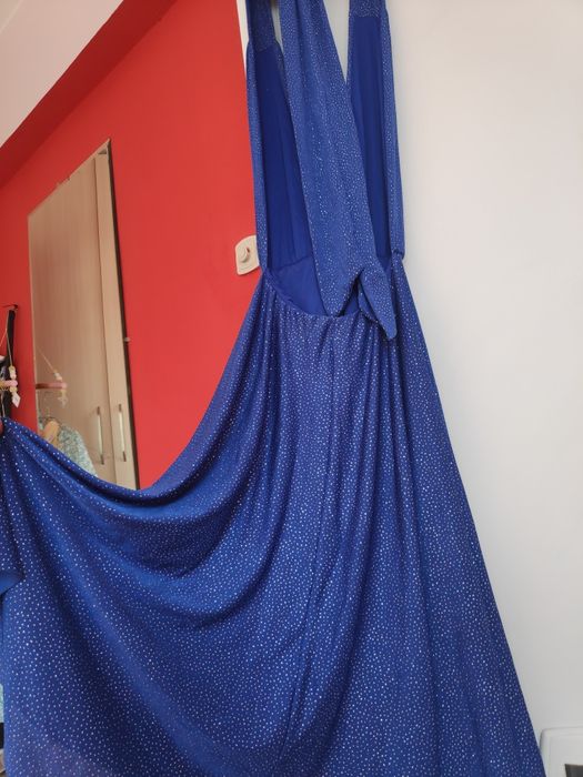 Рокля, подходяща за всякакъв случай