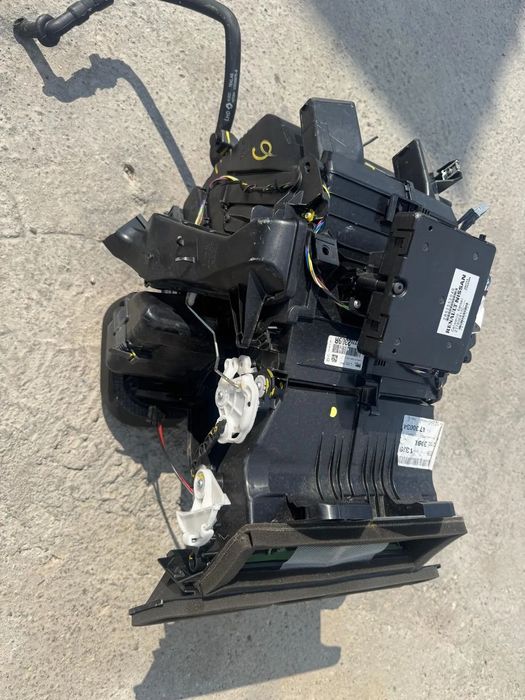 Calculator confort Dacia Logan 3 / Sandero 3 / Duster / Jogger / Nissan / Renault cod 285255204R