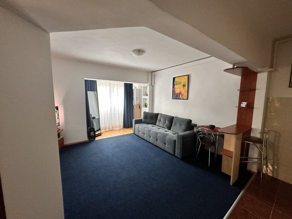 Particular inchiriez garsonieră Calea Bucureşti