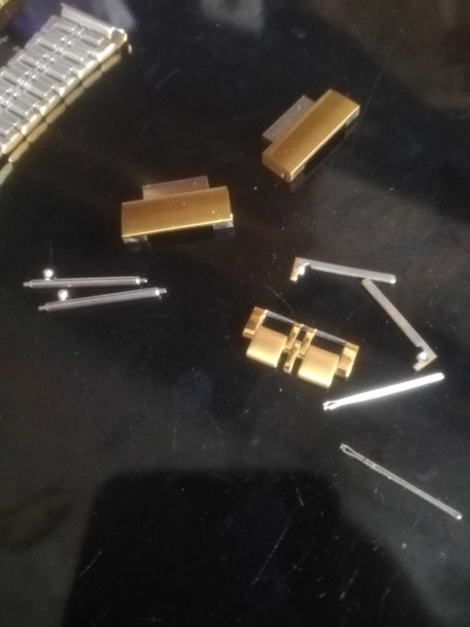 Верижки за часовник