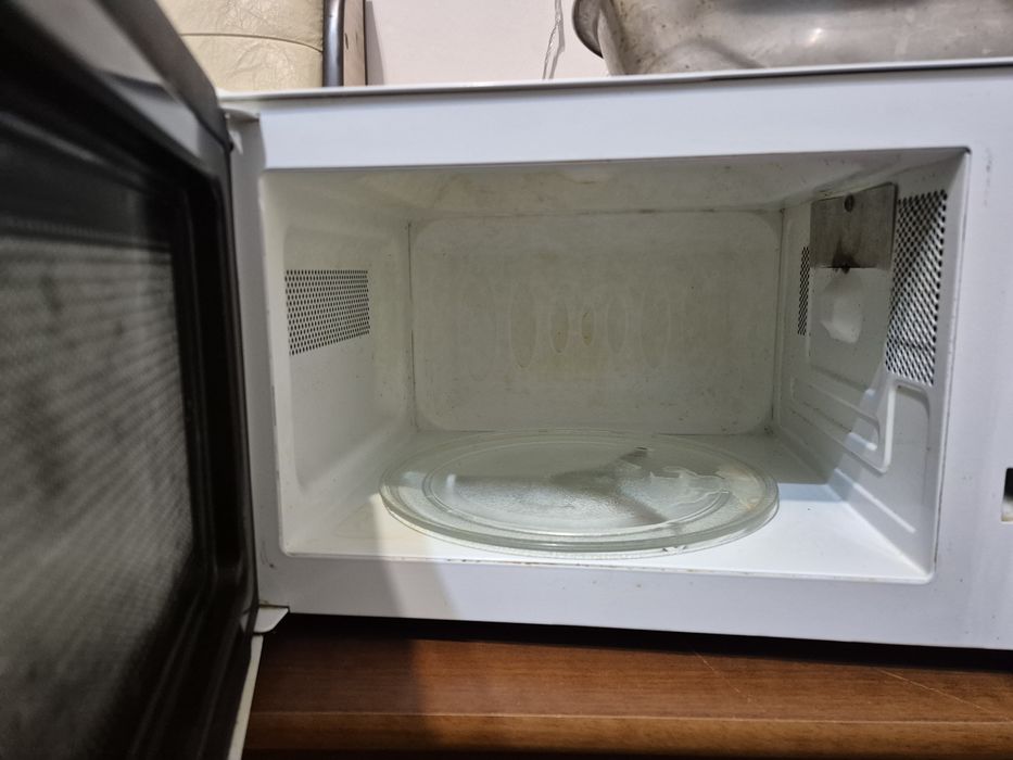 Микроволновая печь