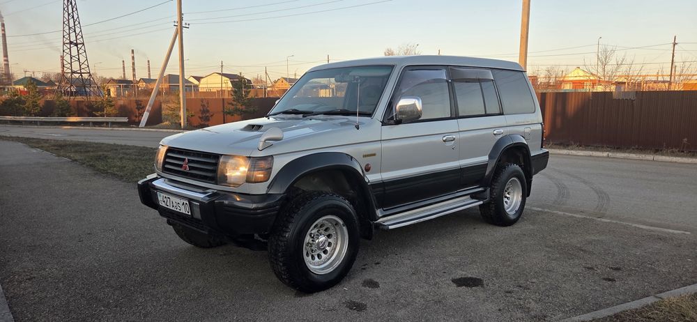 Продам паджеро 1995 года