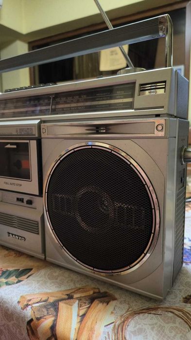 Radiocasetofon Sanyo M 9935LU