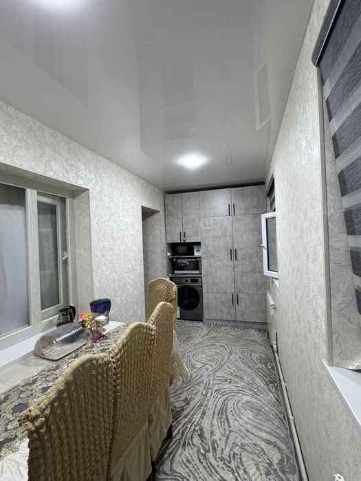 3 xonali uy sotiladi ximpaselkada arintir "Imoshka"  kafesi