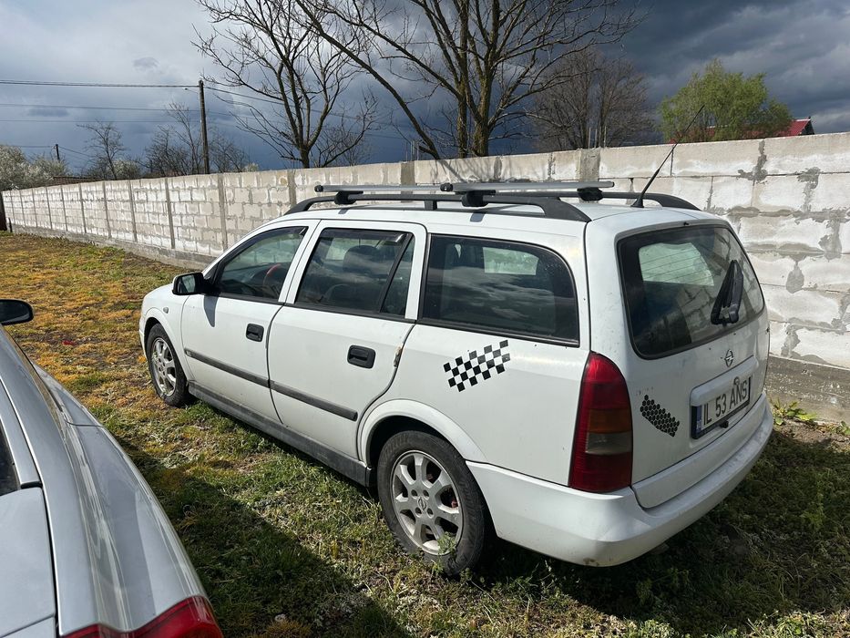 Dezmembrare Volvo s60 2.4 dizel, opel astra brek 1.7 dti