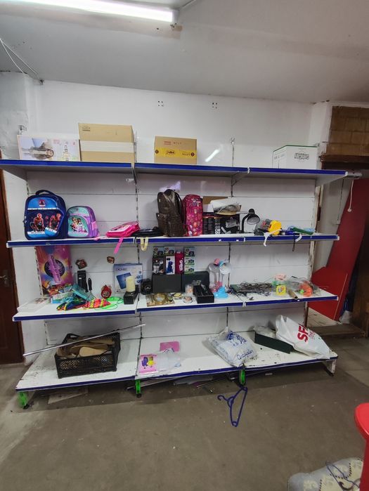 Стеллаж для товаров