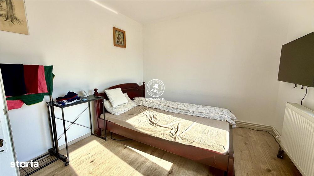 Vilă tip Duplex în Popricani • 5 Camere • Teren 460 mp