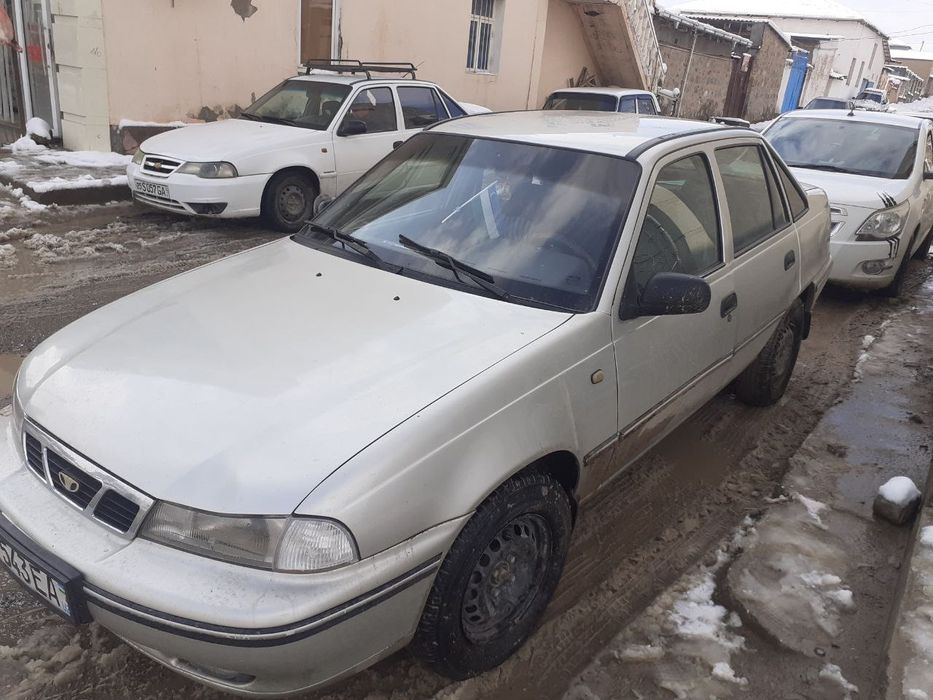 Moshina 2001 yil krskasi bor