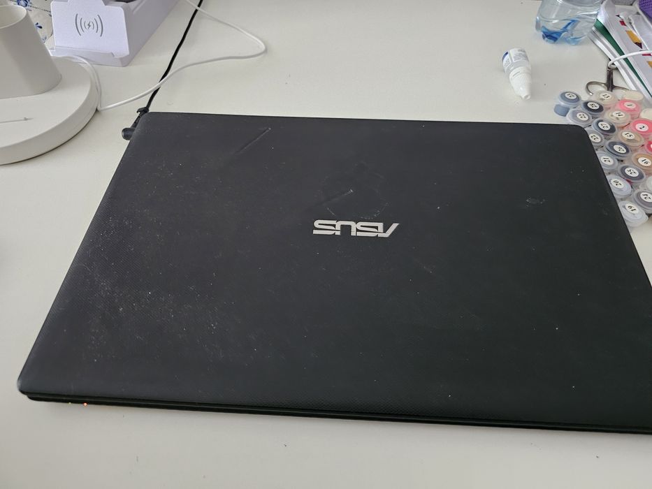 Продам ноутбук asus