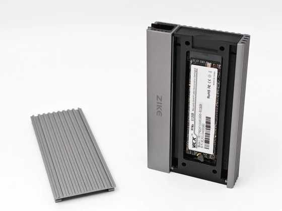 ZIKE Z666 USB4 NVMe Enclosure: Performanta de nivel desktop prin USB4