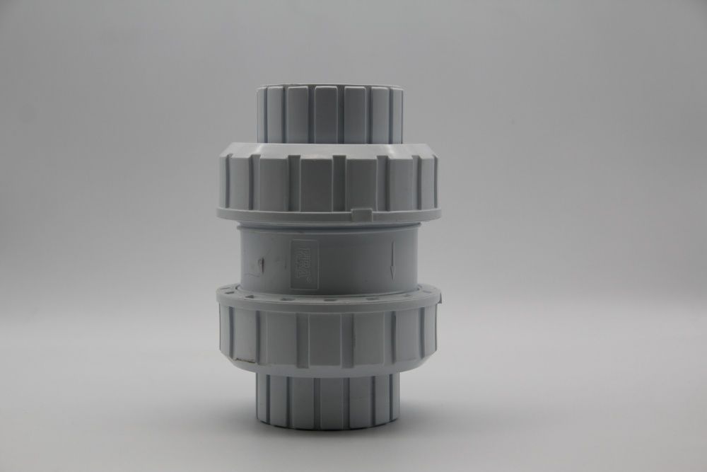 Трубы и фитинги из PVC для бассейнов, фонтанов и водопадов бренд "ERA"