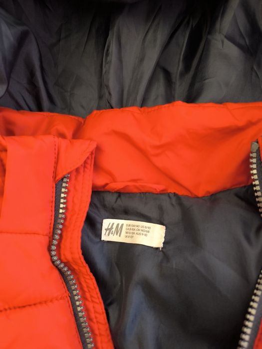 Детска грейка в червен и тъмно син цвят